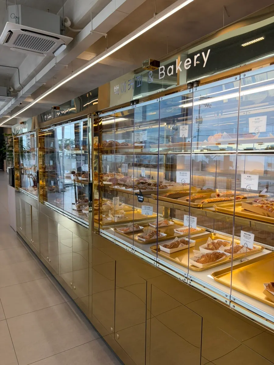 A bread display neatly arranged with plain savory breads