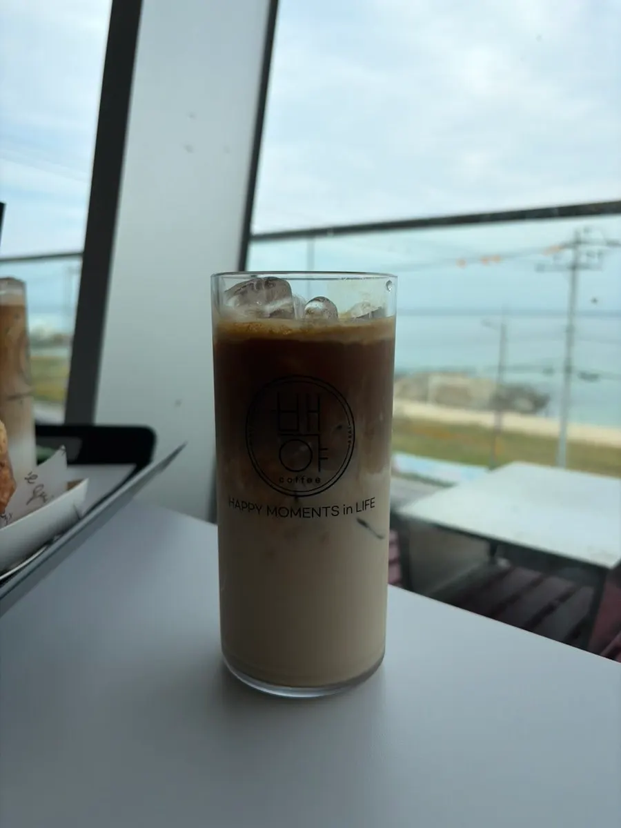 Sageunjin Beach's sea view on a summer day