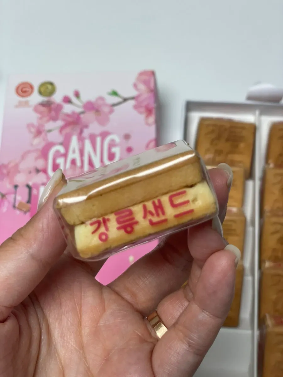 딸기맛 강릉샌드 개별 포장