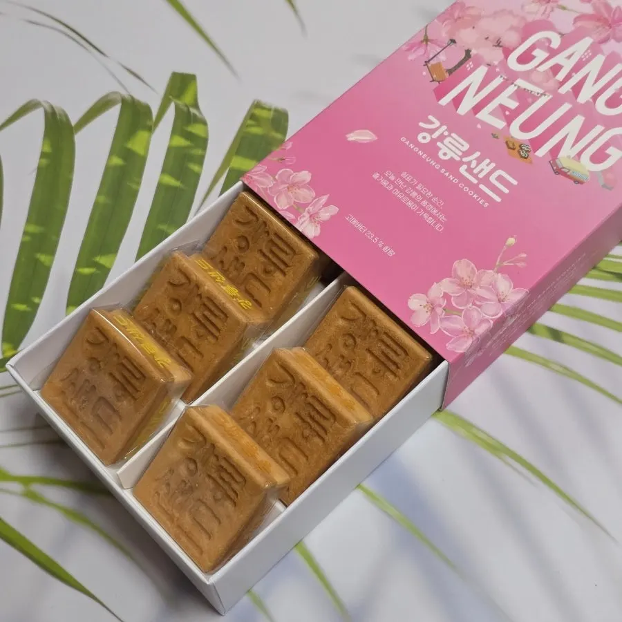 Box of chowdang corn and persimmon flavor Gangneung Sand