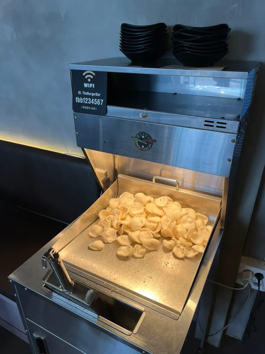 Unlimited potato chips made from Gangneung potatoes