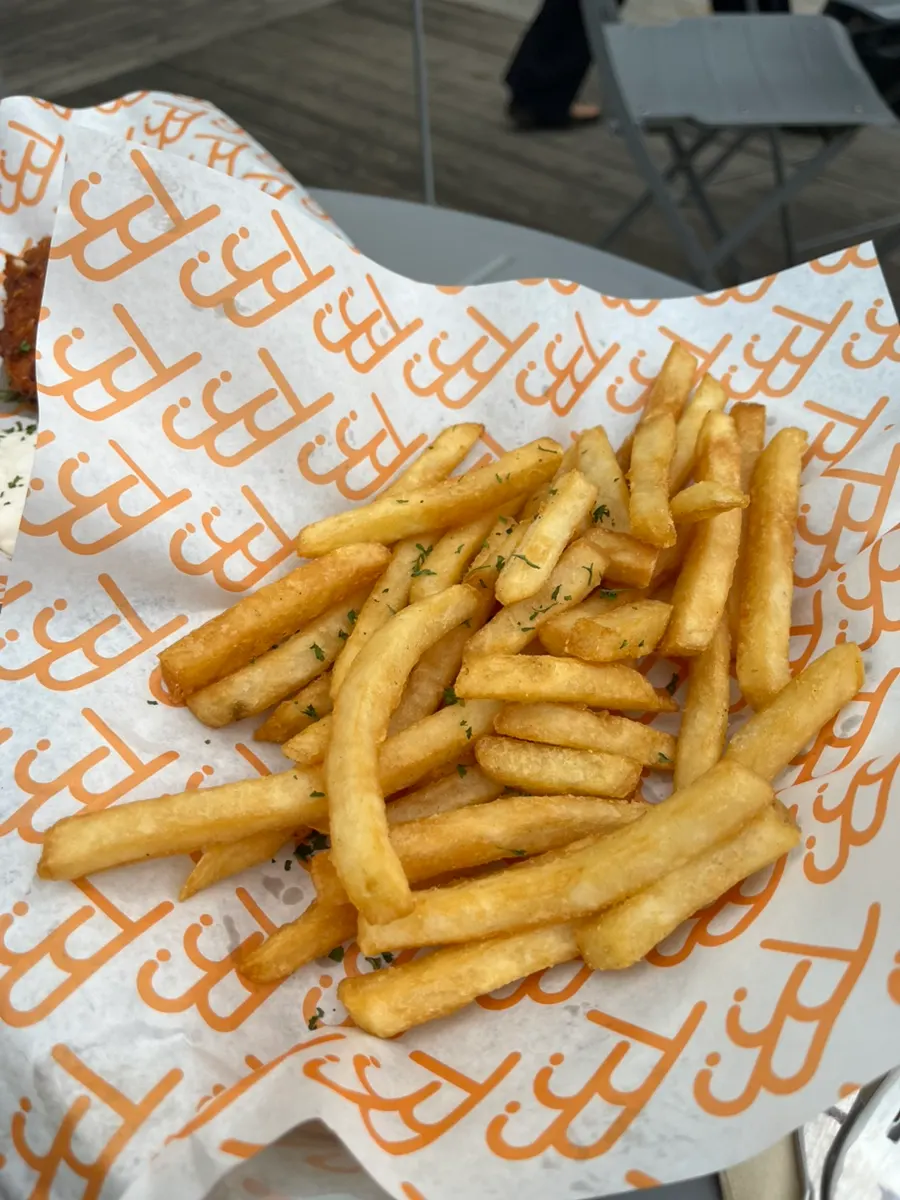 Freshly fried fries at Burger Bar