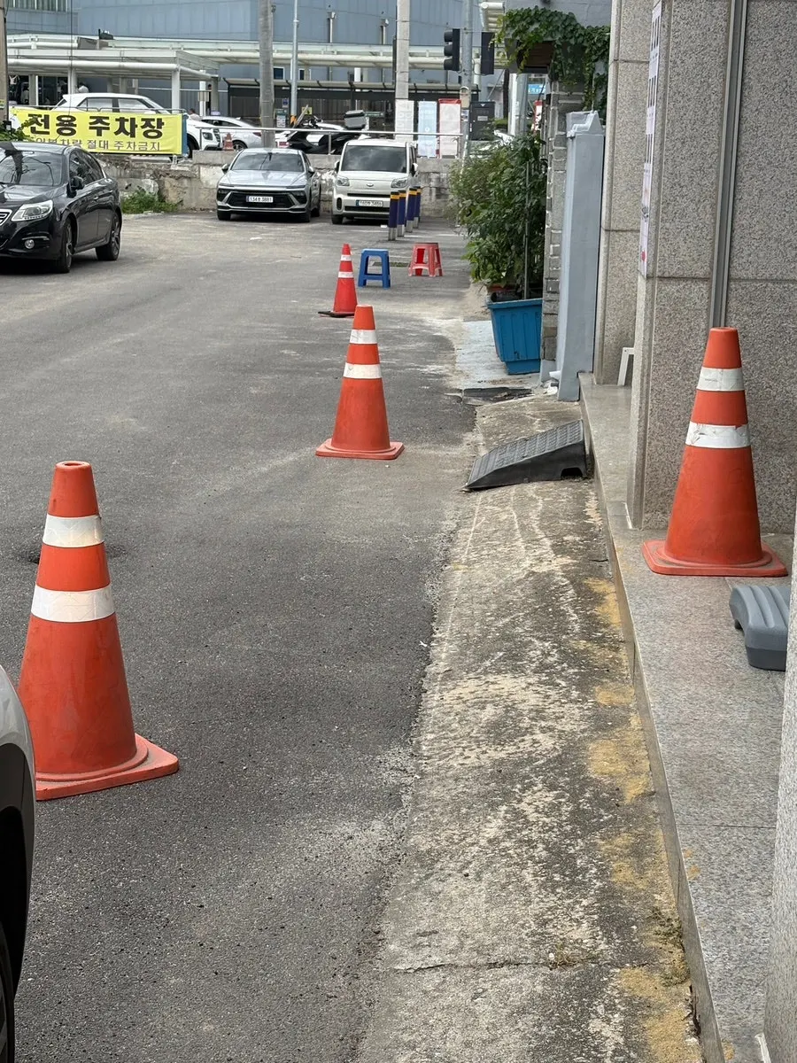 Entrance view of Gukbap Cafe Pick Up To You