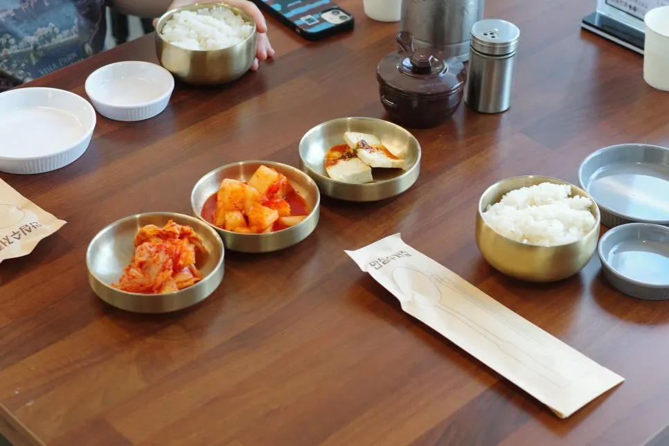 김치와 깍두기, 두부 기본 반찬
