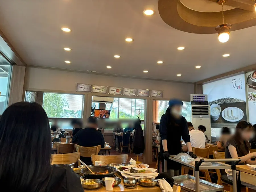 정은숙초당순두부 실내 좌석