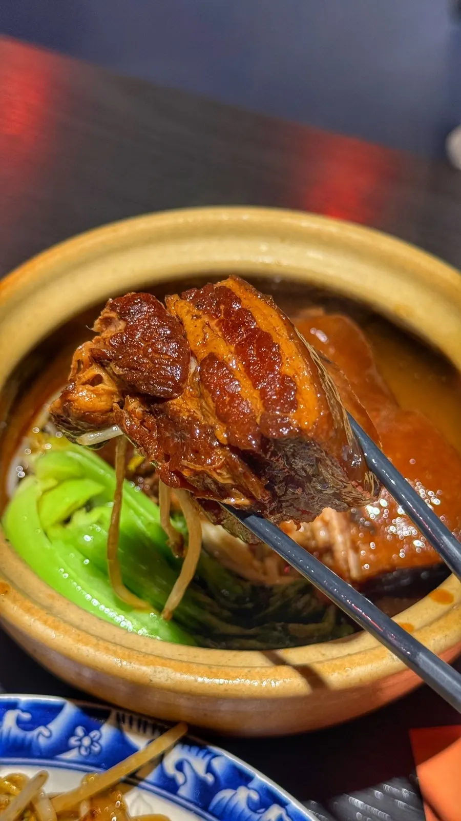 Cross section of the dongpo-yuk at Gang's Duck
