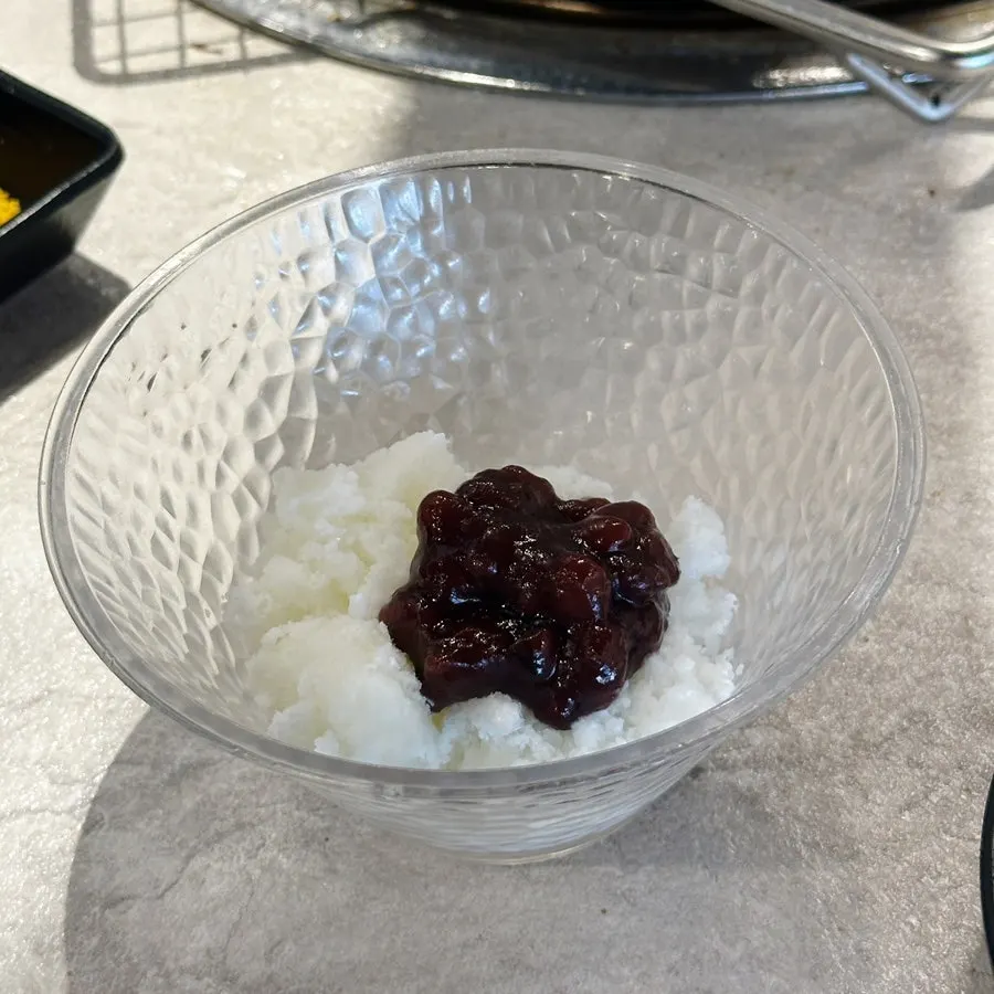 Milk-based patbingsu brought over from the self-serve bar