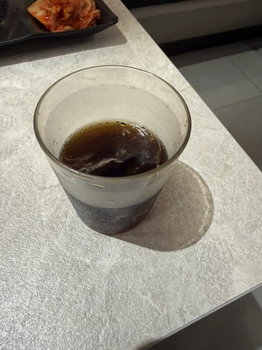 Zero-sugar cola to finish the meal