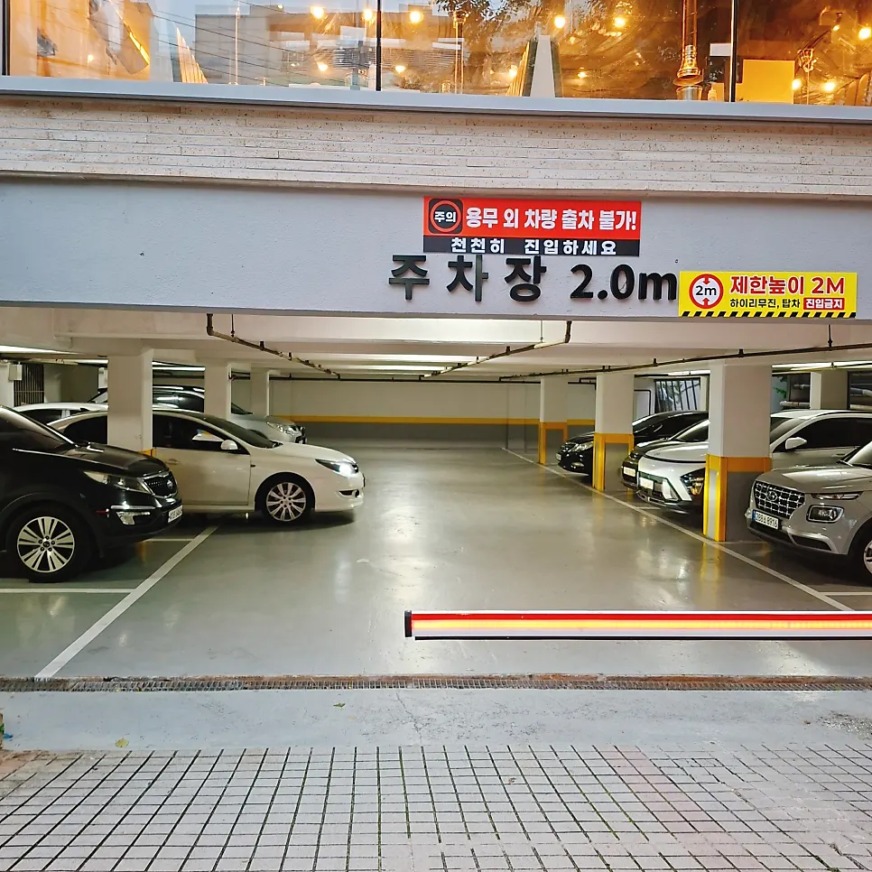 Dedicated ground-floor pilotis parking lot