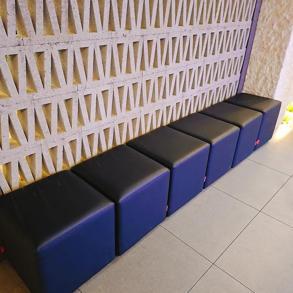 Waiting area in front of the counter