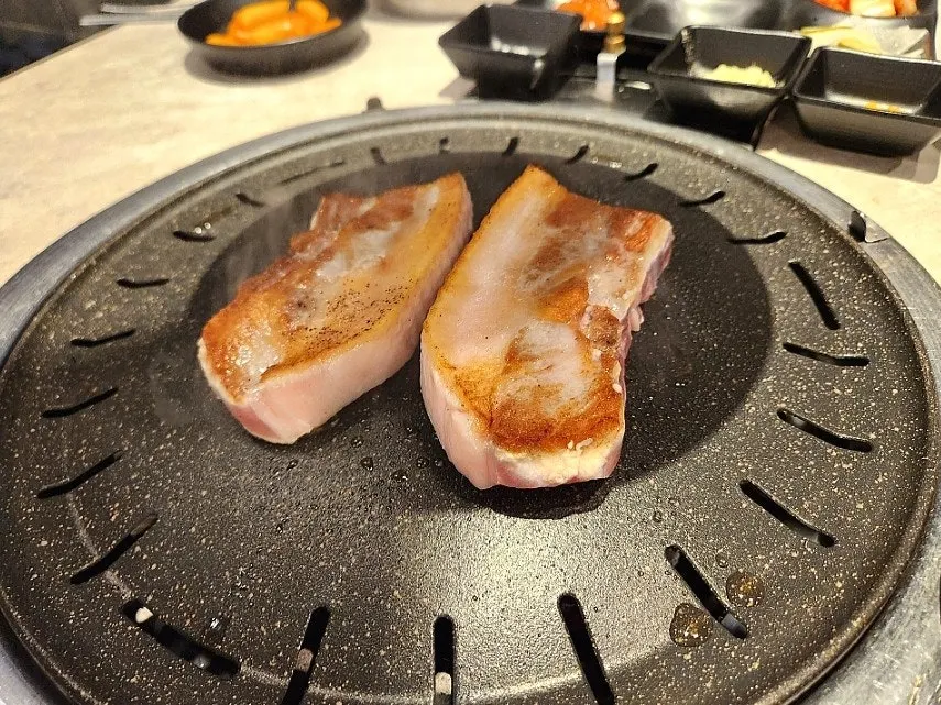 Charcoal and grill plate set up in advance