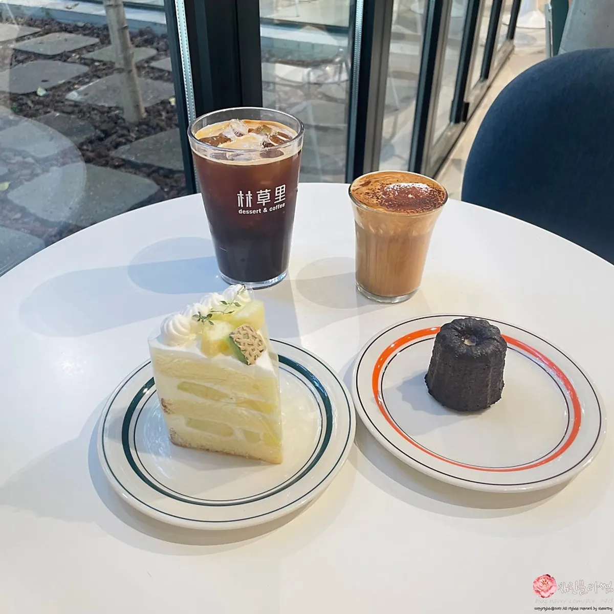Signature coffee and desserts at Cafe Imchori in Gapyeong