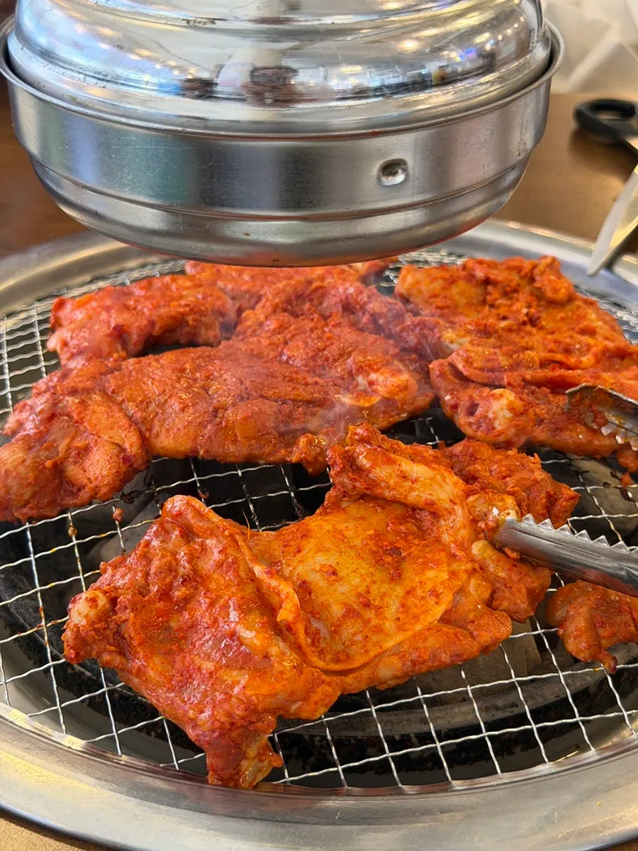 Umami-rich seasoned grilled dakgalbi