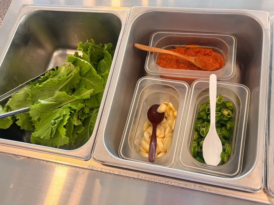 Close-up of the side dish bar