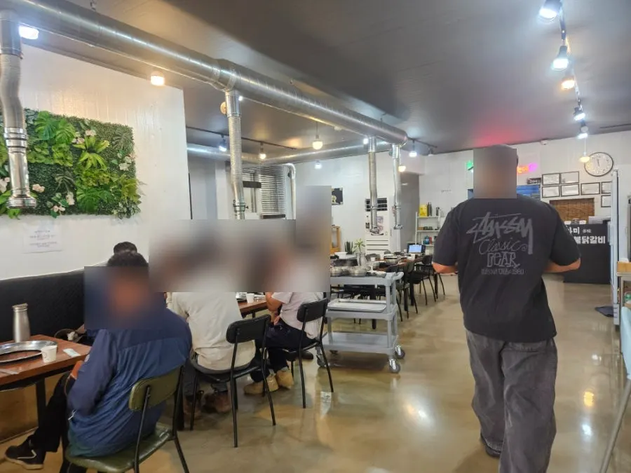 다미설악숯불닭갈비 외관 간판