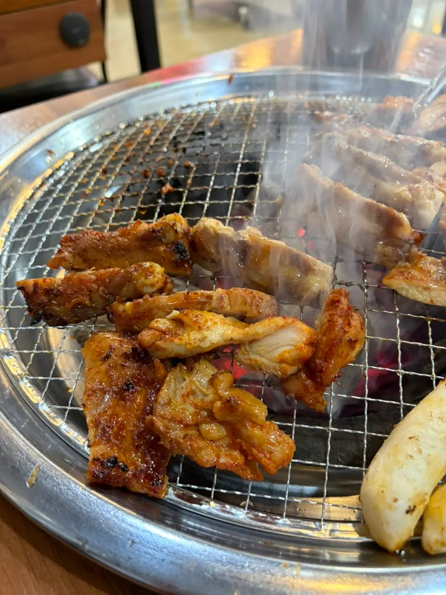 Introduction photo of a visit to Dami Seorak Charcoal-grilled Dakgalbi