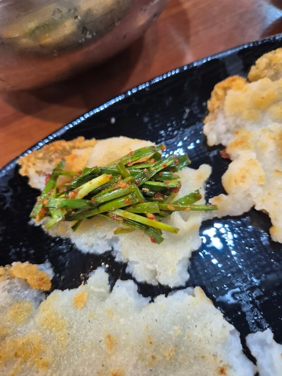Dakgaejang and a bowl of rice