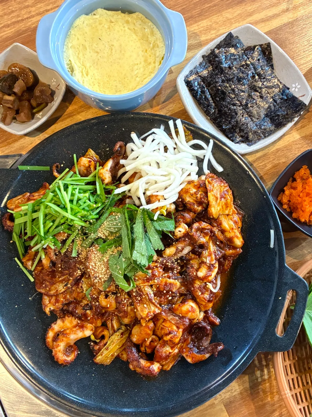 철판에 나온 가평 직화불쭈꾸미