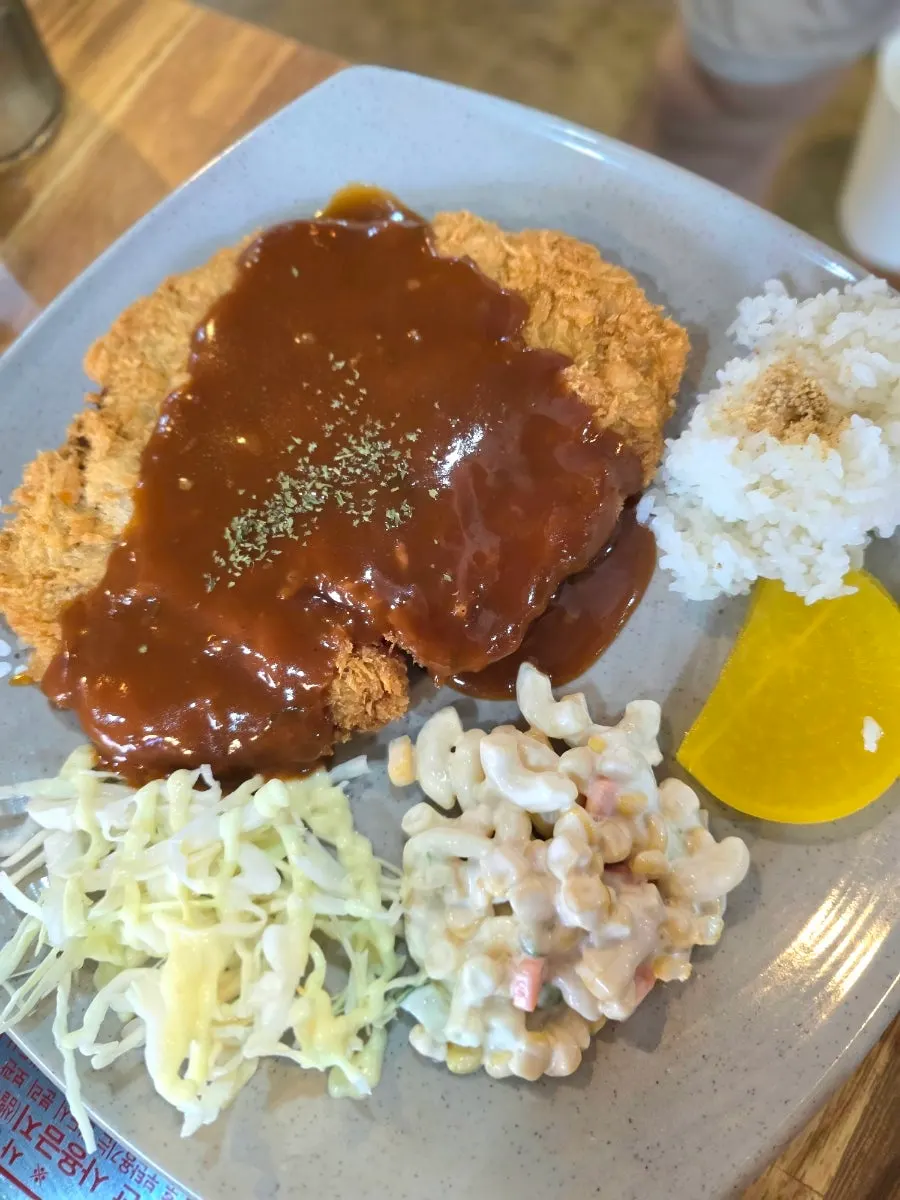 매운맛을 잡아주는 부드러운 계란찜
