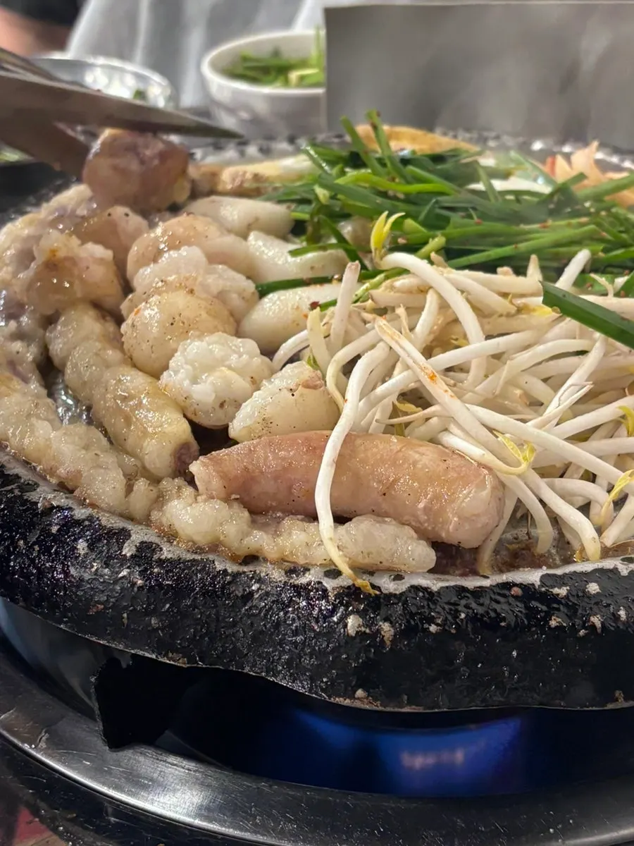 220g으로 나온 한우곱창 1인분 접시
