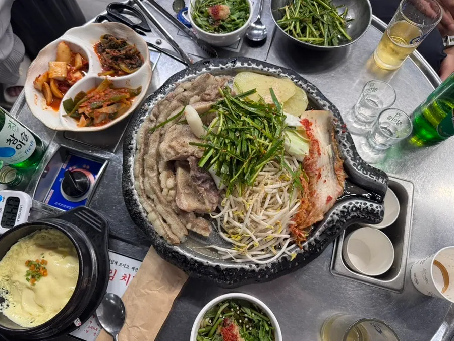 산행 뒤 곁들인 콜라와 주류