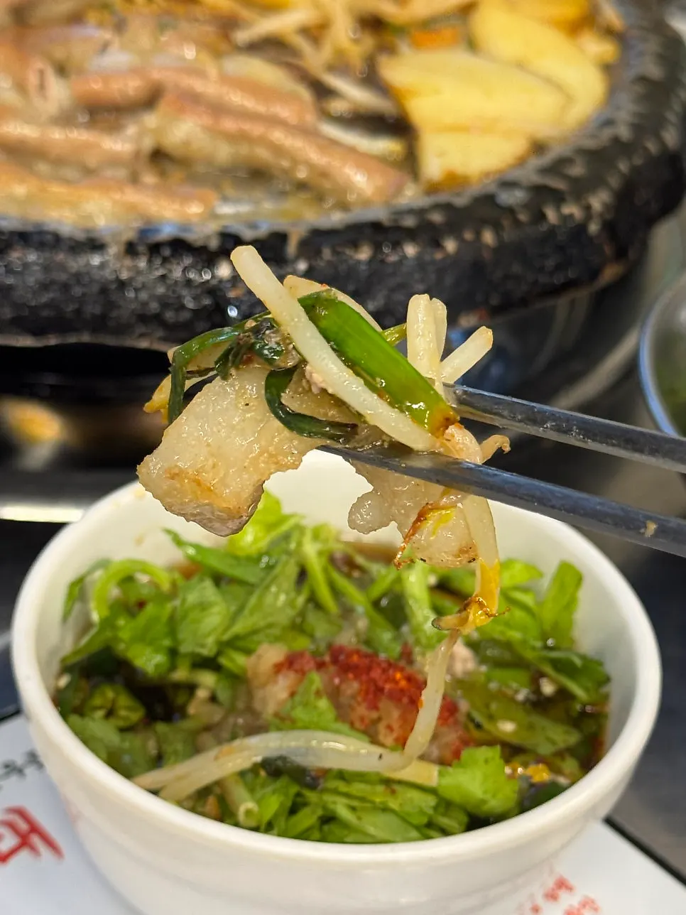 Grilling hanwoo gopchang
