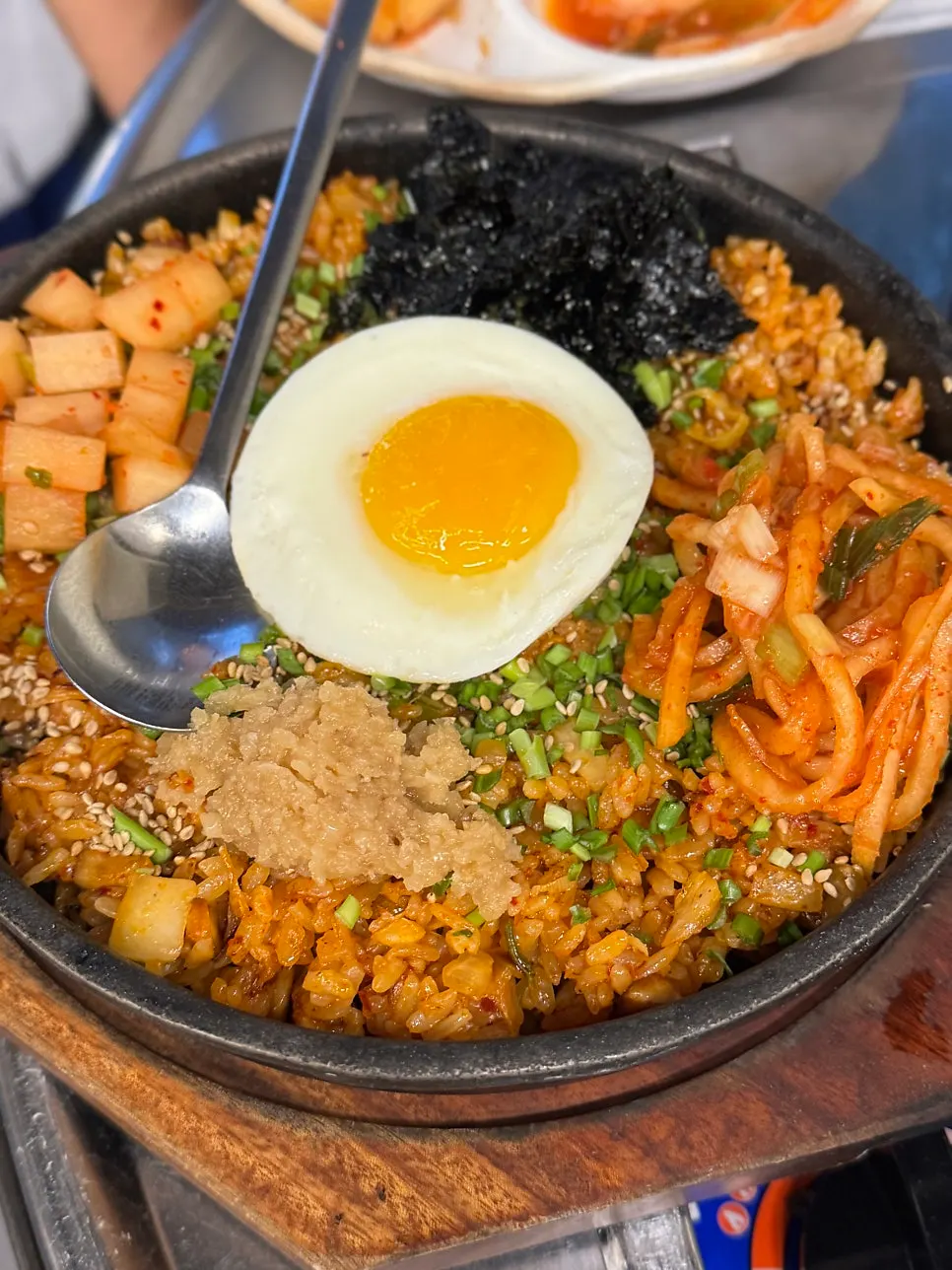 Minari sauce that cuts through the richness