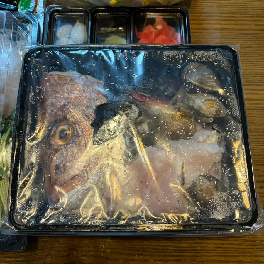 여름철 흰살생선 회 구성