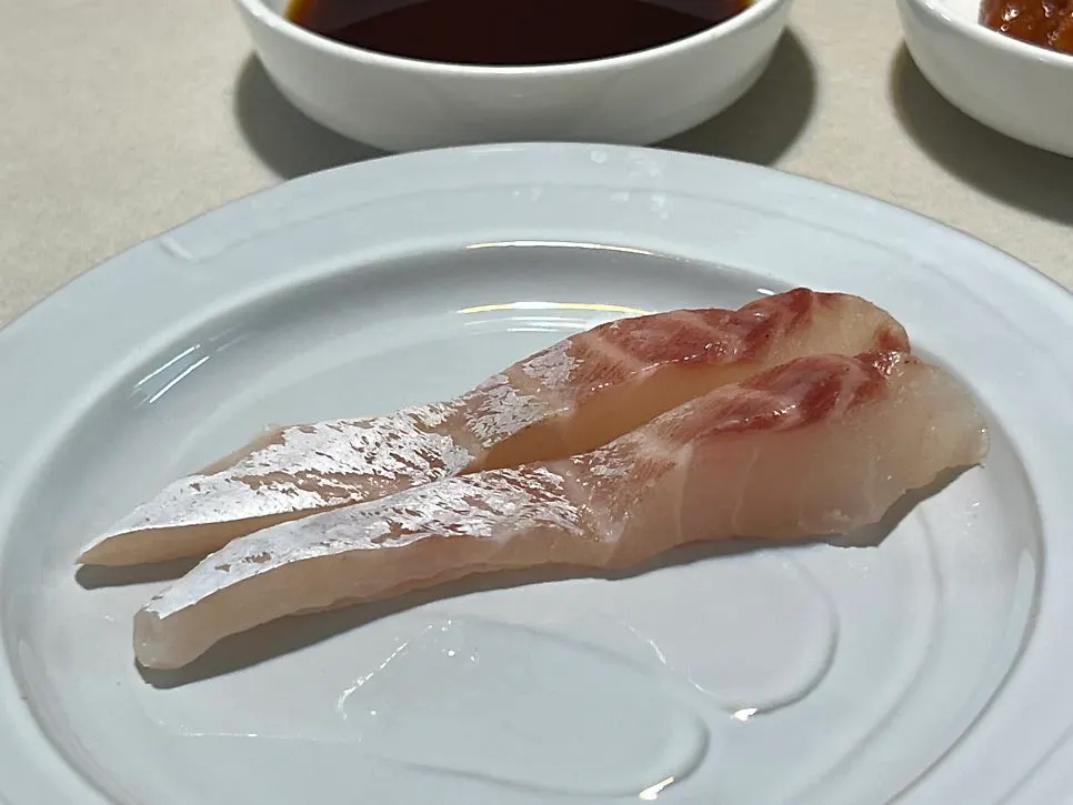 Sashimi paired with white wine