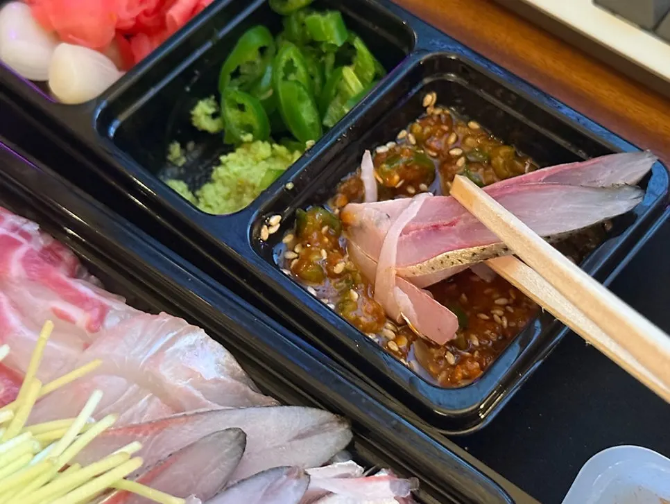 Sashimi spread with cheongyang chili and makjang sauce