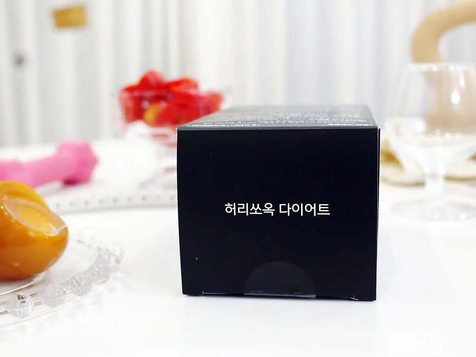 가르시니아 다이어트커피 스틱과 검정 박스