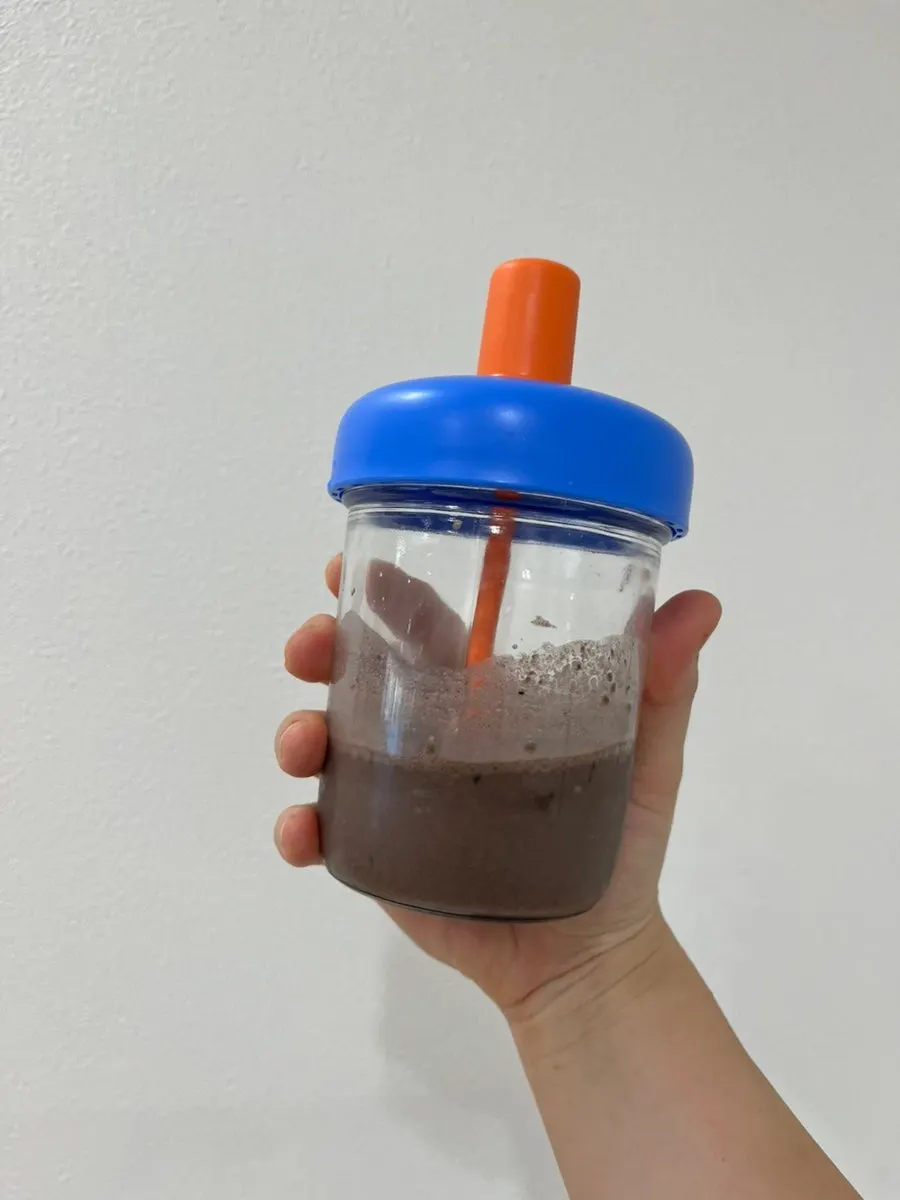 쫀쫀하게 완성된 코코넛밀크 초코 치아푸딩