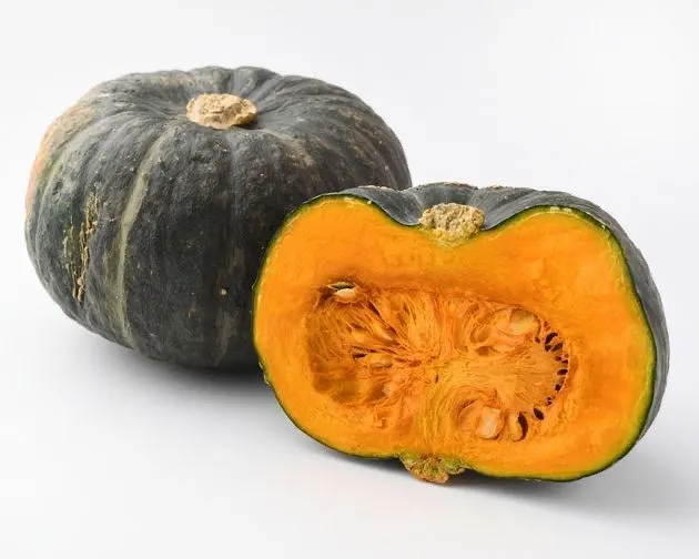 간편하게 먹는 단호박 수프 가로 컷