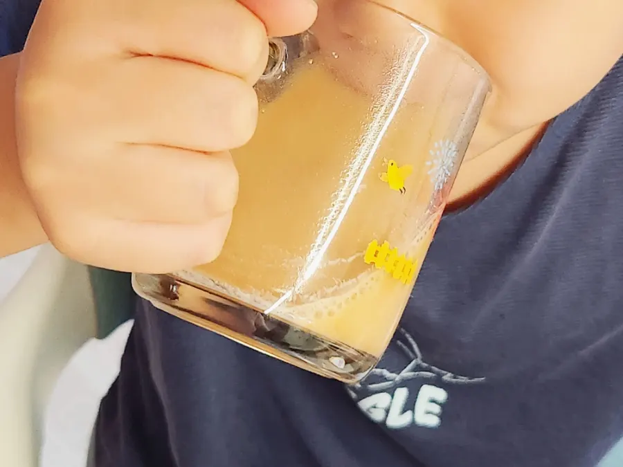 아이가 마시는 인절미 생두유
