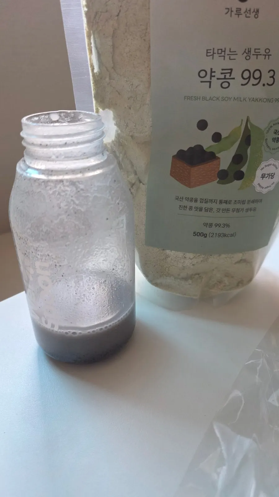 물 양을 조절해 진하기를 맞춘 약콩두유