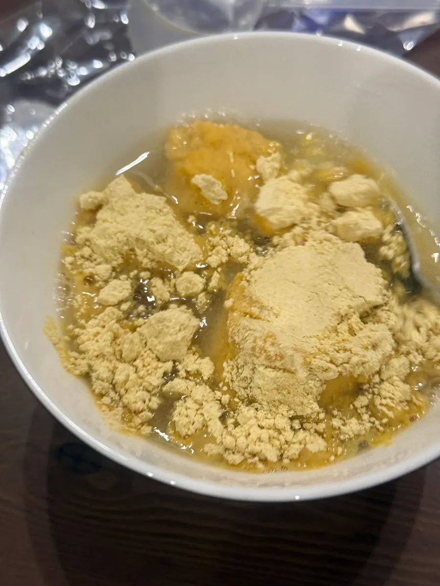 홈카페 메뉴처럼 차린 콩크림 수프