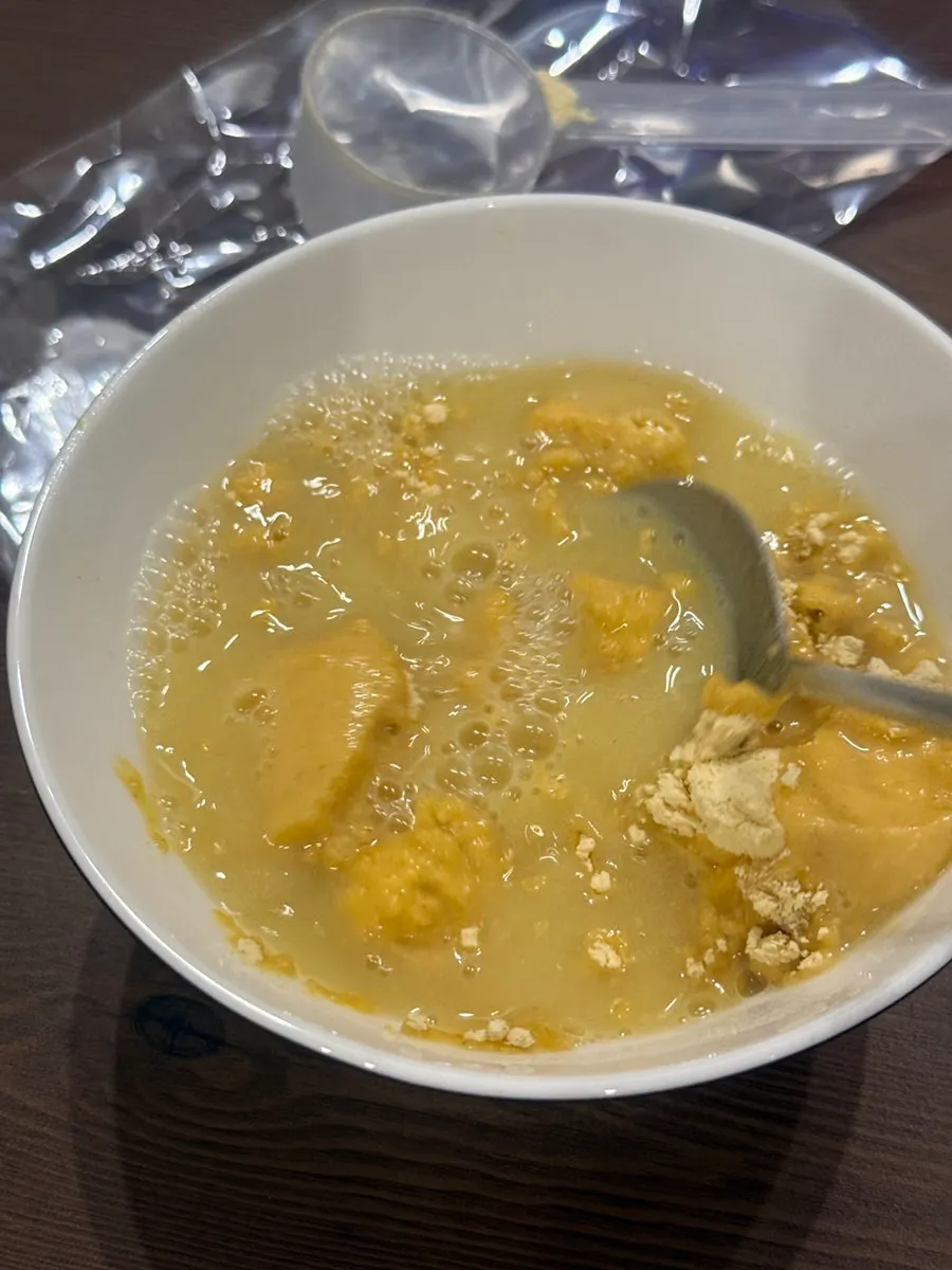담백하고 고소한 옥수수 콩크림 수프 한 컵