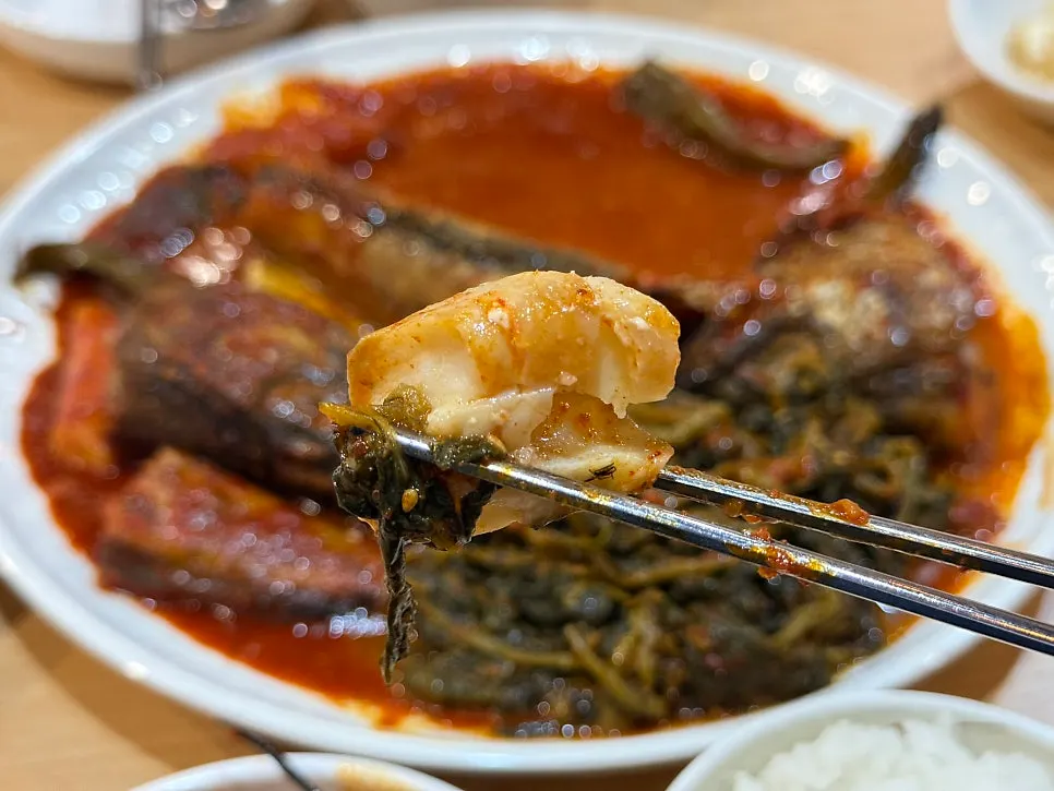 Pollock flesh flaking apart softly