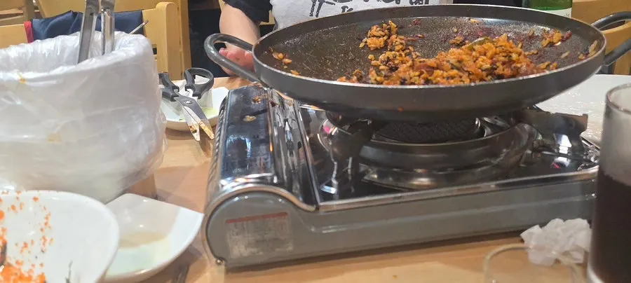 양념에 볶아 먹은 볶음밥