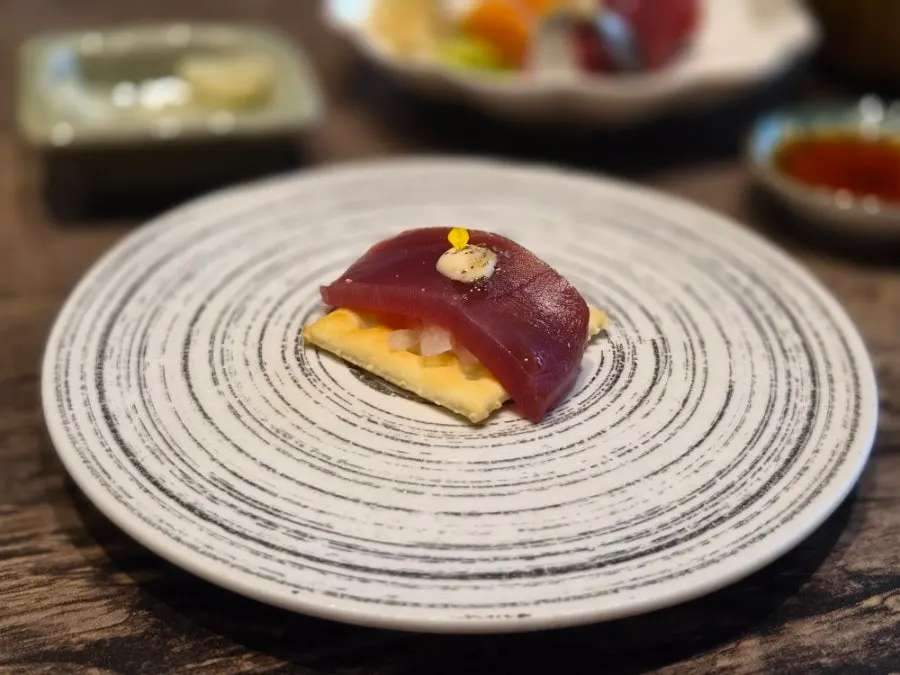 Aged sashimi and mackerel sashimi
