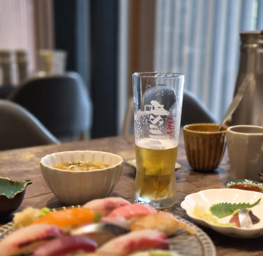 Pairing sashimi with draft beer