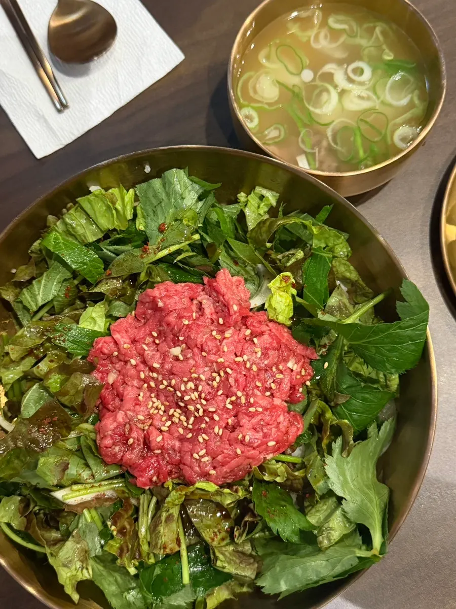 A bowl of Yukhwang's yukhoe bibimbap