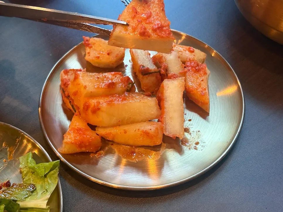 Yukhwang side dishes including seasoned octopus