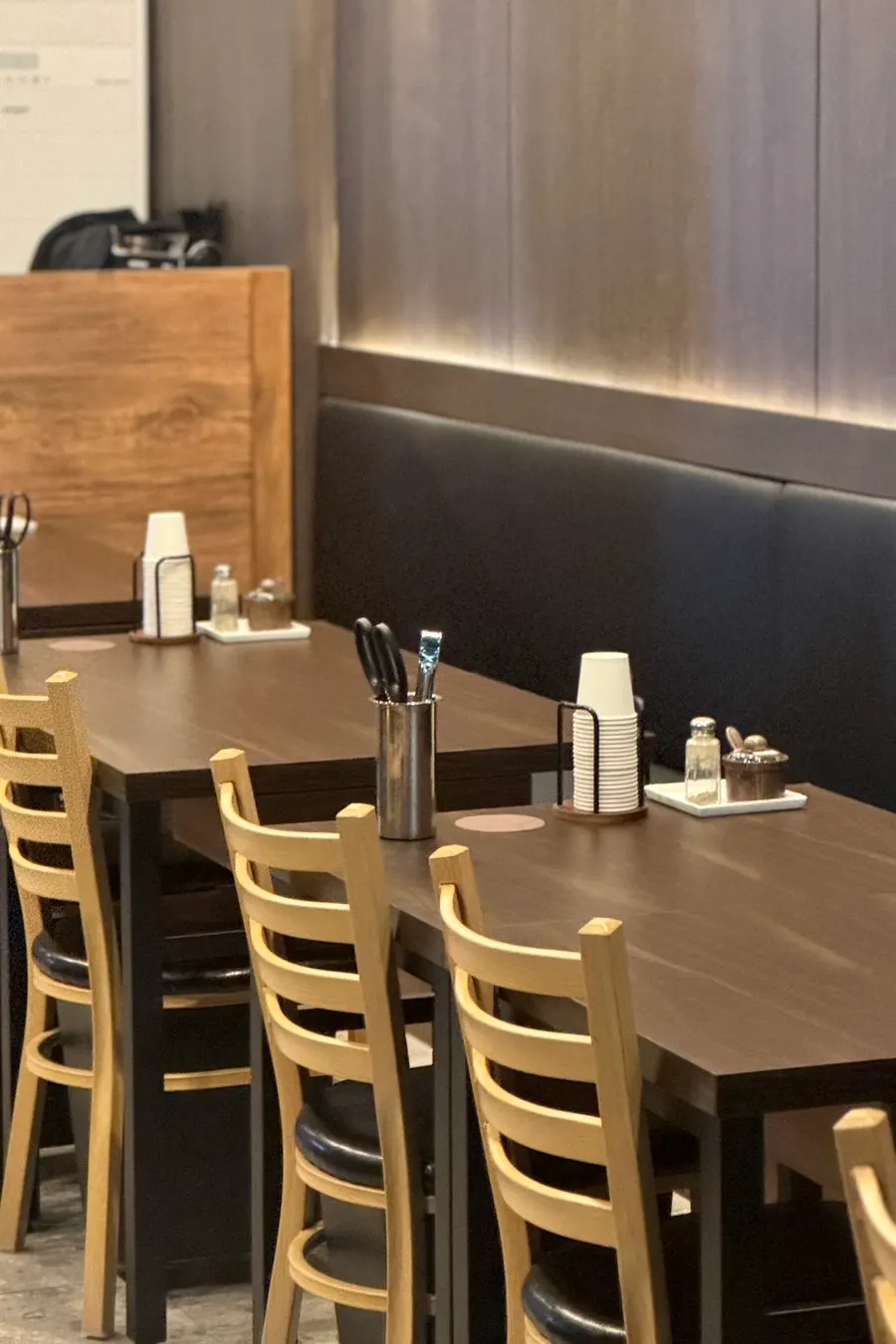 Clean seating area inside Yukhwang