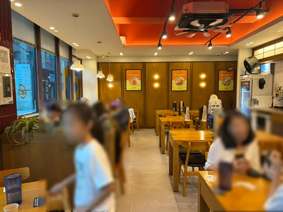 Bar table seating for solo diners