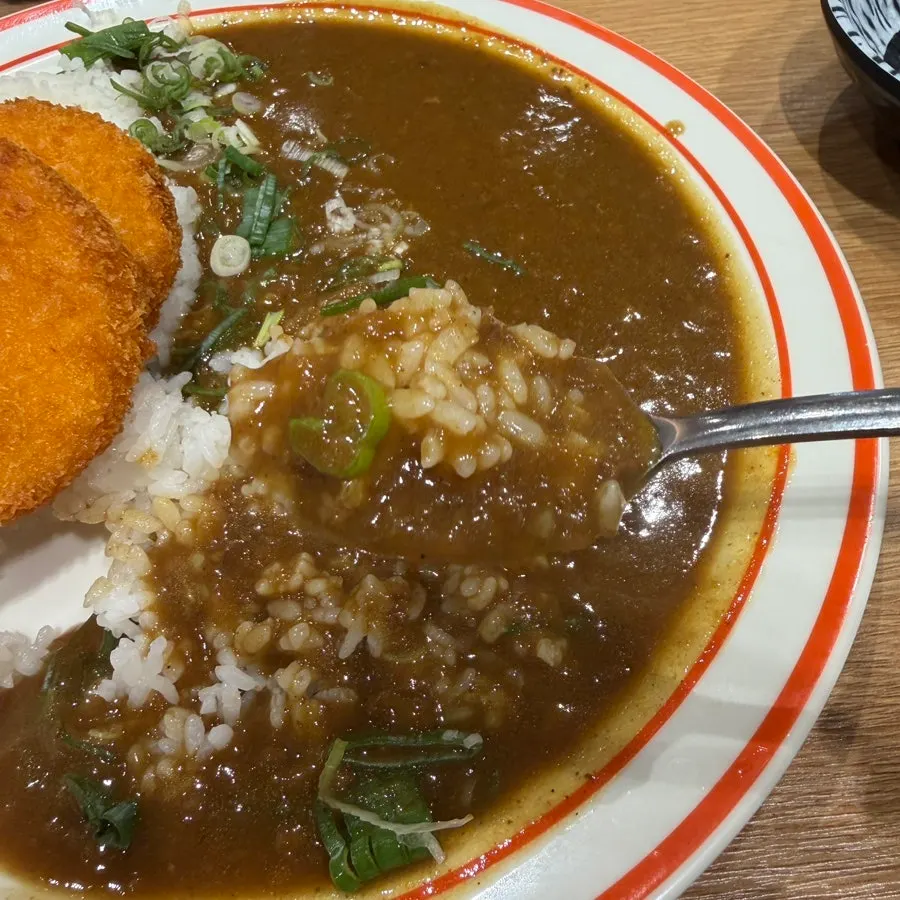 Thick curry rice with plenty of sauce