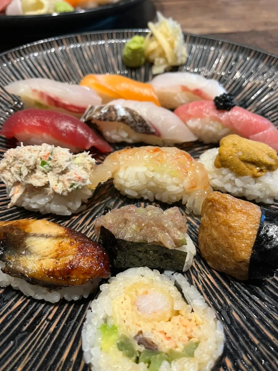 Close-up of Gapposo Special sushi