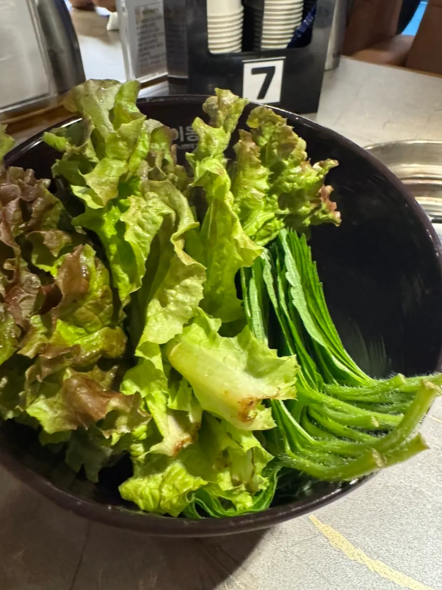 Geobugi Dongne's salad bar with vegetables and side dishes