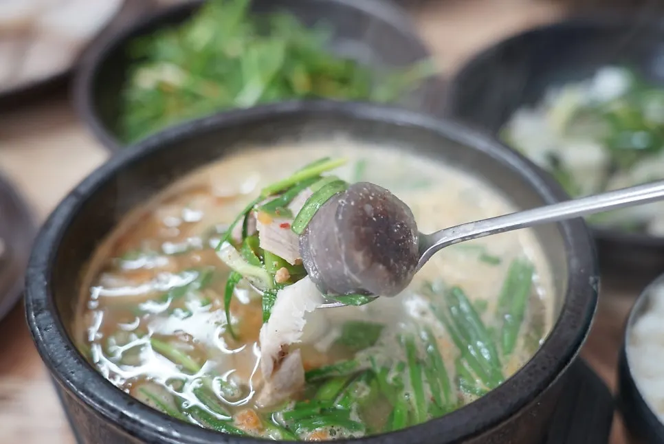 Kids' gukbap served without dadaegi