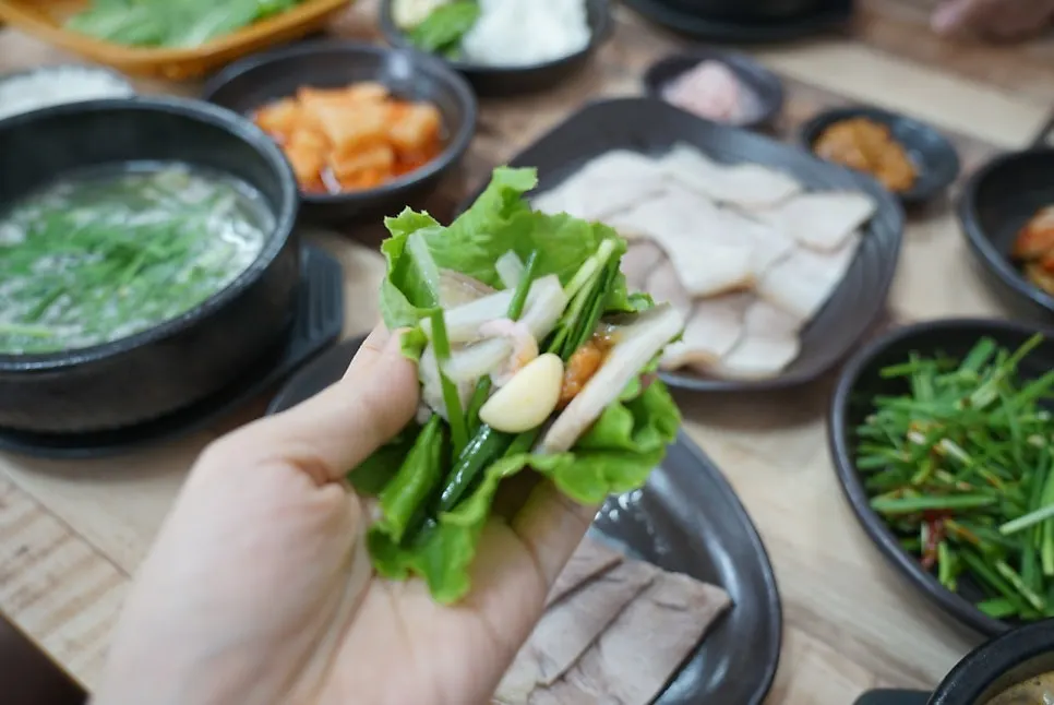 A piece of suyuk shared with a child